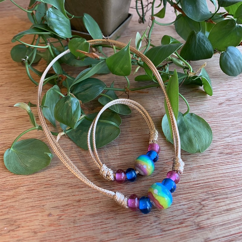 とんぼ玉工房、緑の風